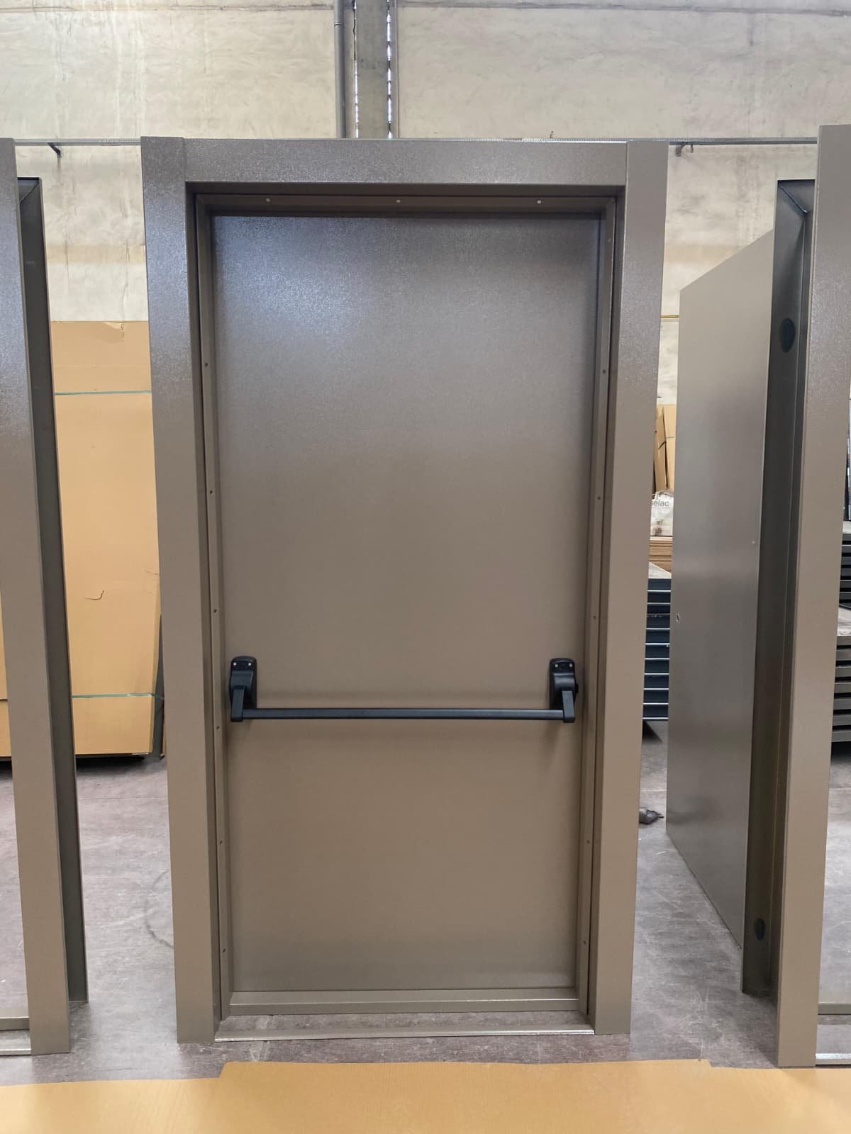 hrc door tek kanat yangın çıkış kapısı 1